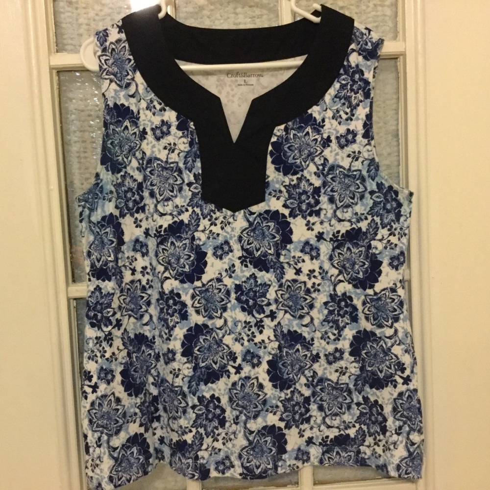 Croft and Barrow woman top